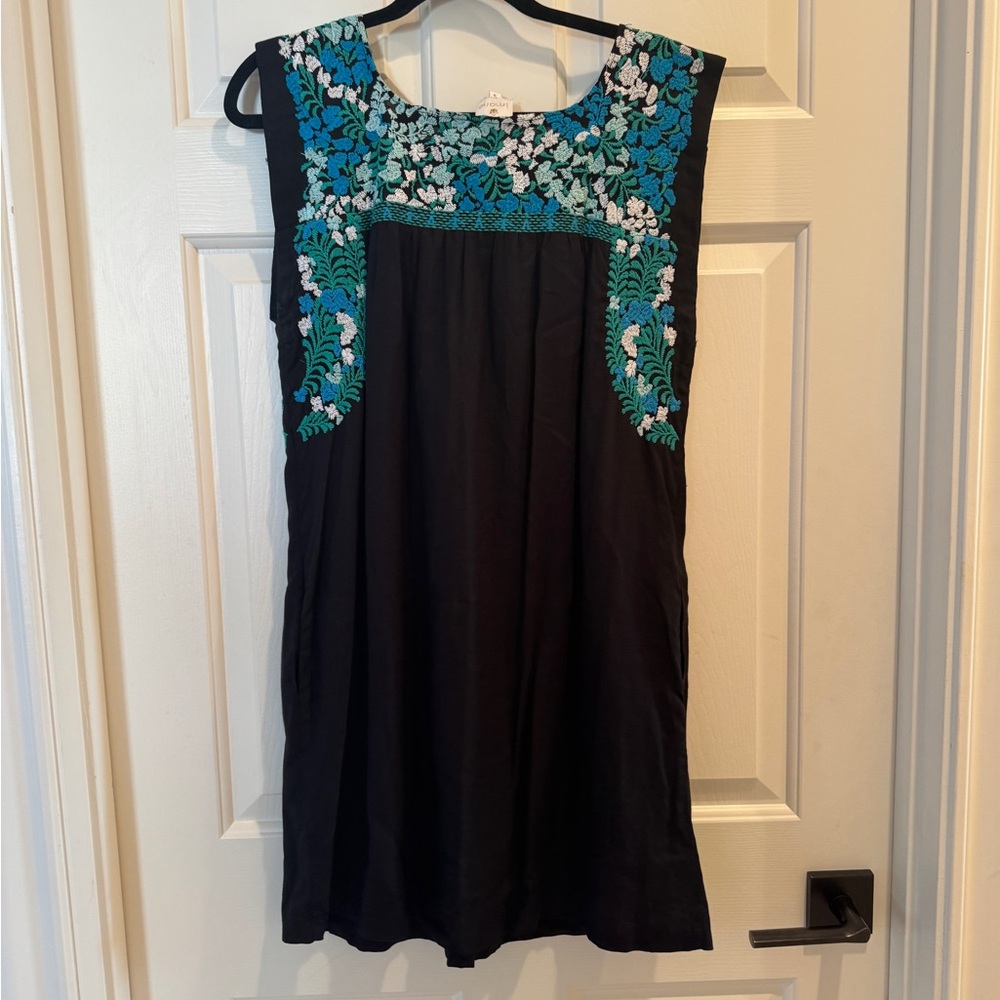 Black Embroidered Floral Shift Dress - Teal & White Accents